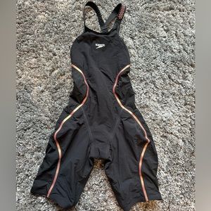 Speedo LZR intent rosegold/black size 25 - WORN